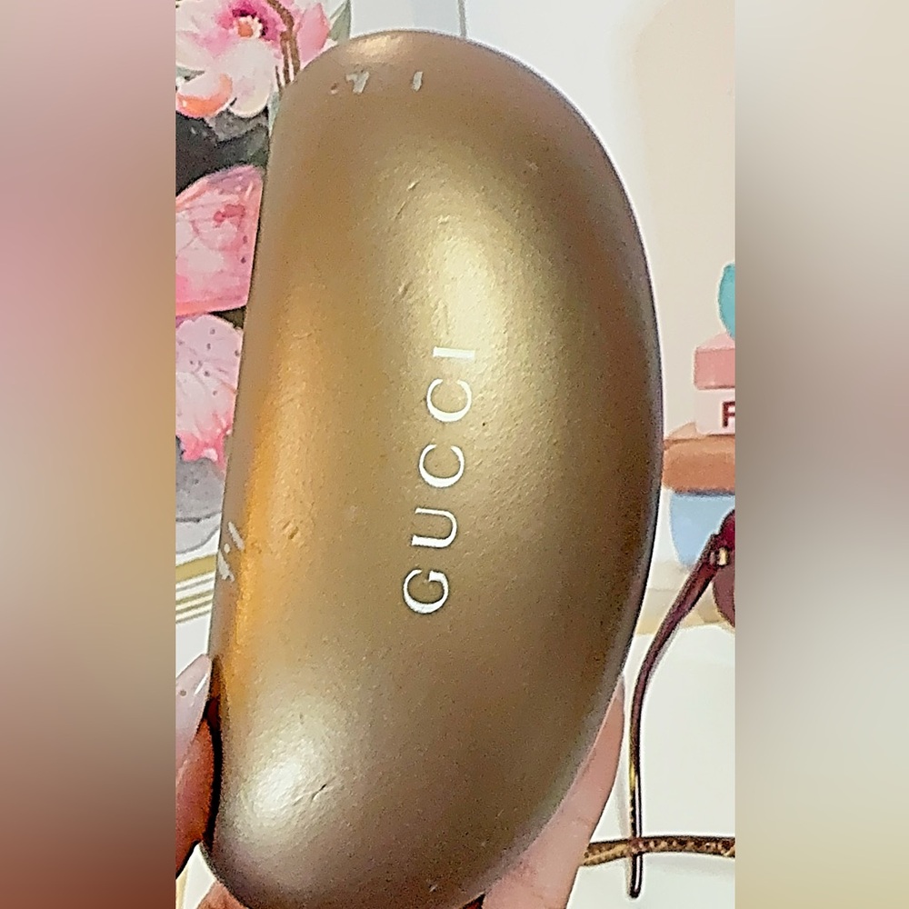 Gucci Tortoiseshell Sunglasses + case - image 8
